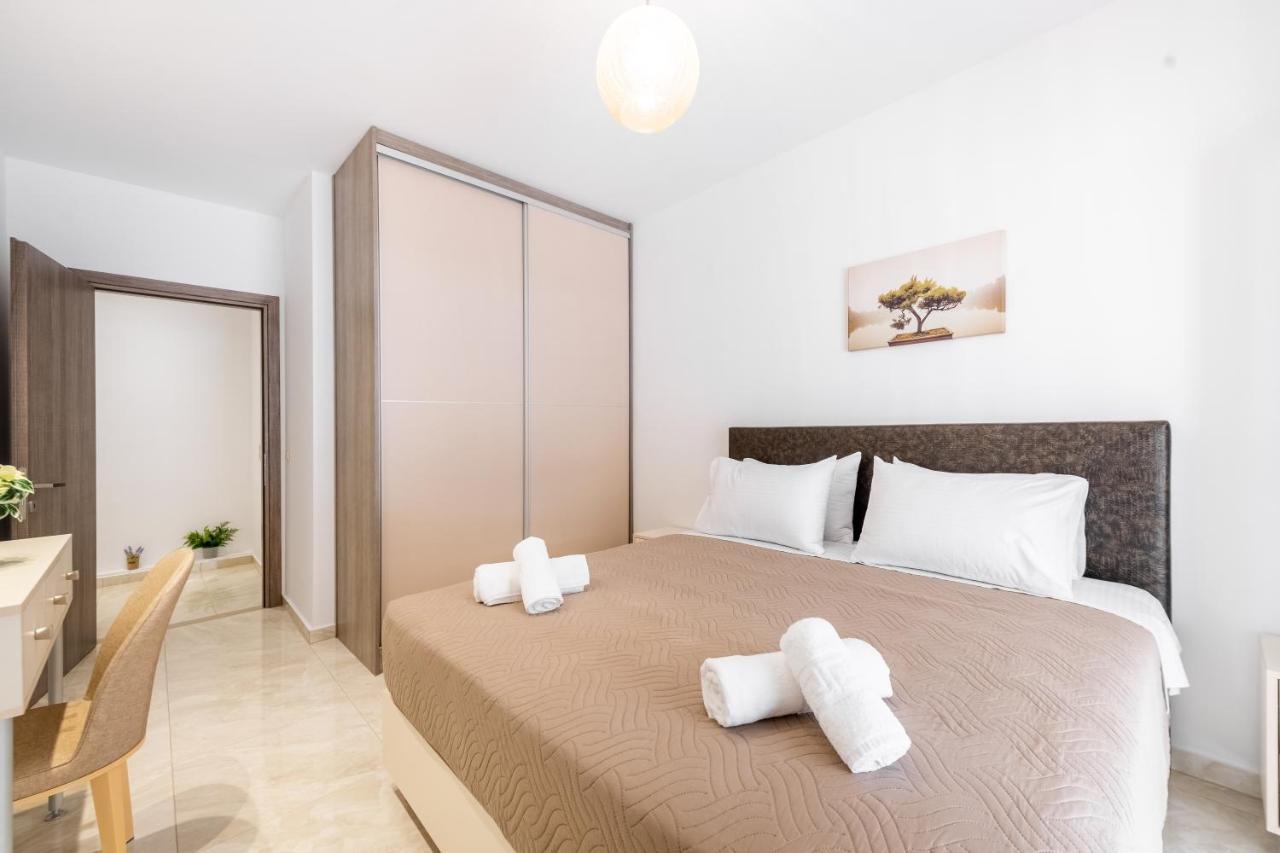 4You Luxury Apartments By Keyplanner Moraítika Eksteriør bilde
