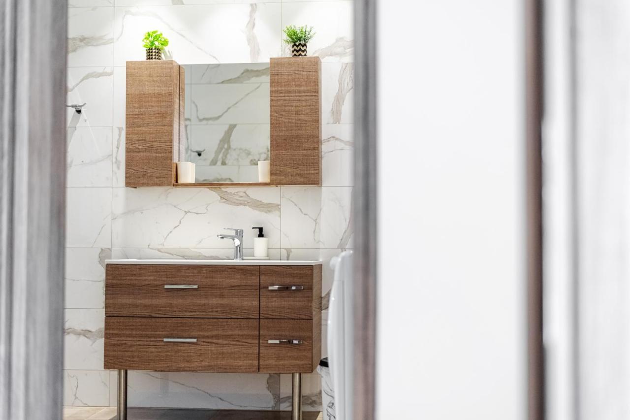 4You Luxury Apartments By Keyplanner Moraítika Eksteriør bilde