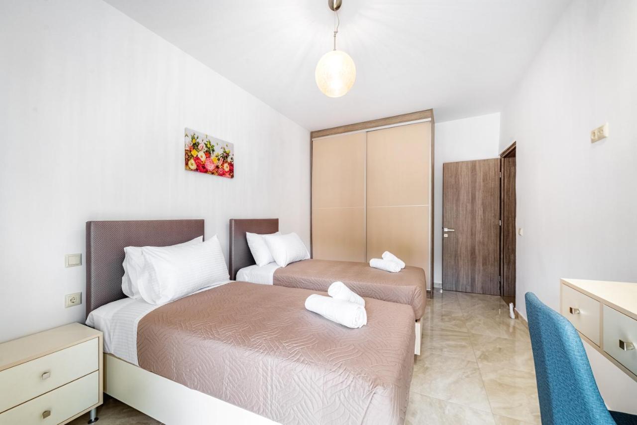 4You Luxury Apartments By Keyplanner Moraítika Eksteriør bilde
